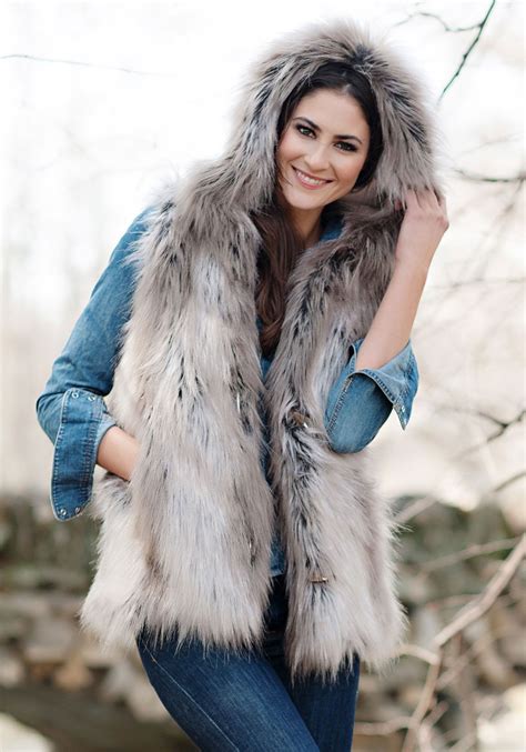 fake fur clothes pinterest|900+ FUR ~ FAUX FUR ideas .